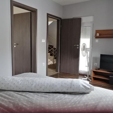 Apartments Lapaz スヴェティ・マルティン・ナ・ムリ エクステリア 写真